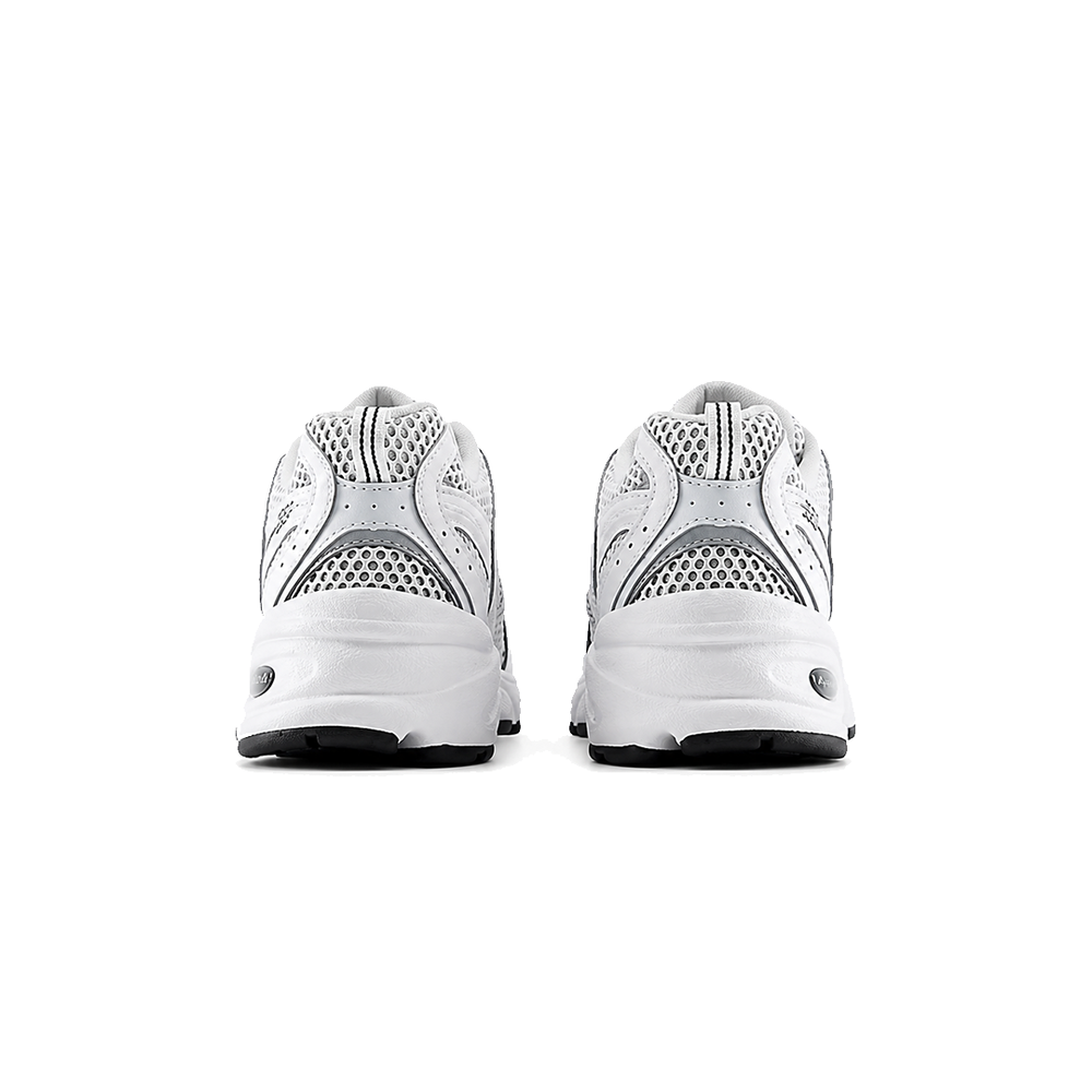 530 WHITE / SILVER METALLIC & BLACK