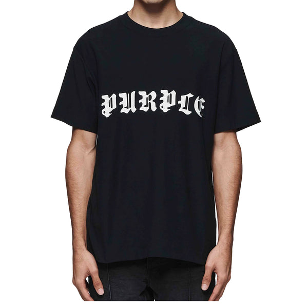 TEXTURED GOTHIC WORDMARK SHORT SLEEVE TEE