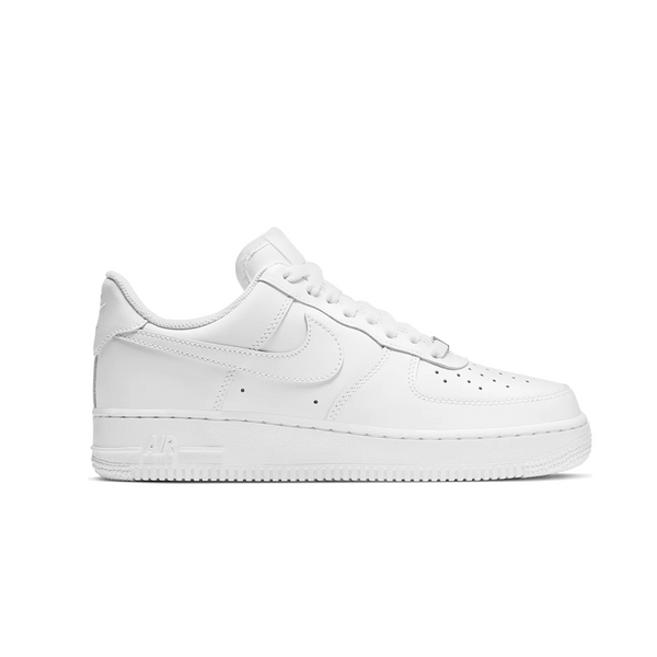 WOMEN'S AIR FORCE 1 '07 TRIPLE WHITE