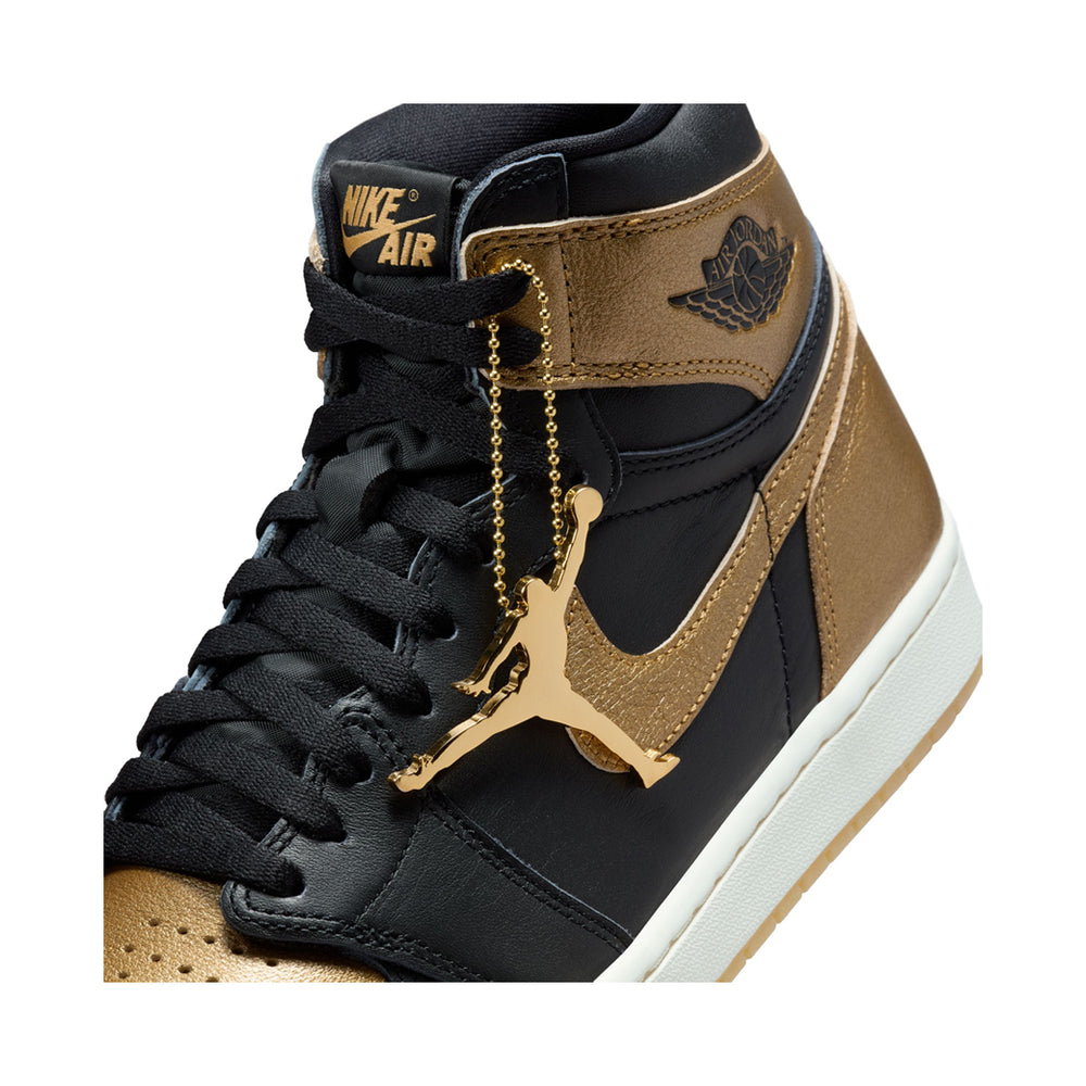 AIR JORDAN 1 RETRO HIGH OG "BLACK AND GOLD"