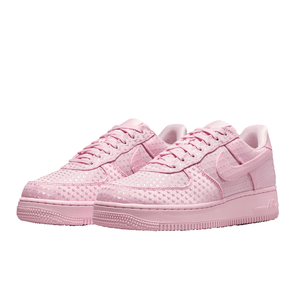 WOMEN'S AIR FORCE 1 '07 LOW SE 'VALENTINE'S DAY'