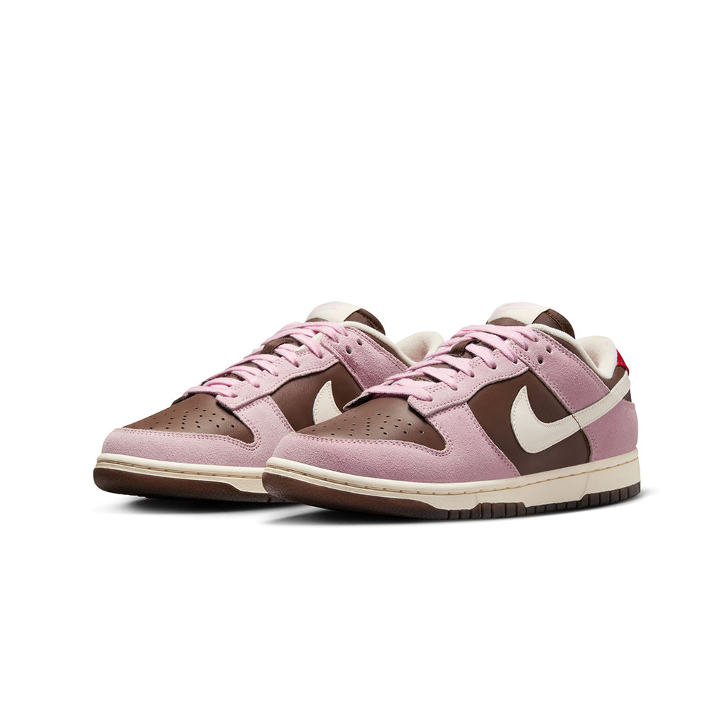 WOMEN’S DUNK LOW NEAPOLITAN