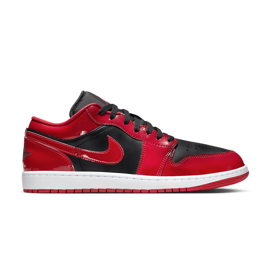 AIR JORDAN 1 LOW SE BLACK/VARSITY RED