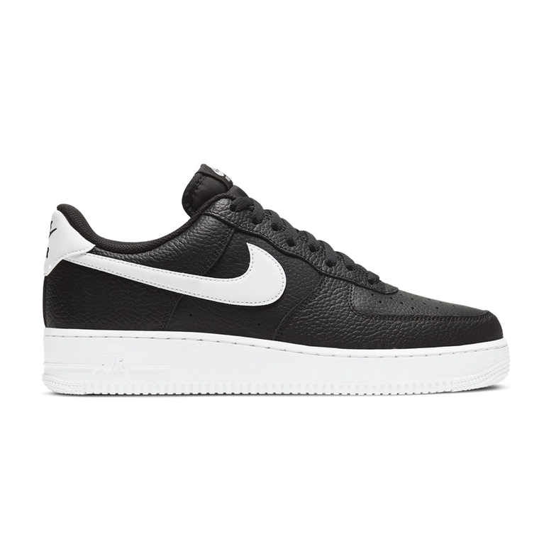 AIR FORCE 1 '07 BLACK WHITE PEBBLED LEATHER