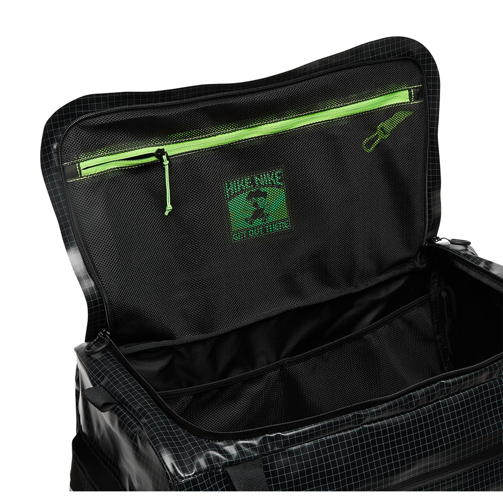 HIKE DUFFEL BAG