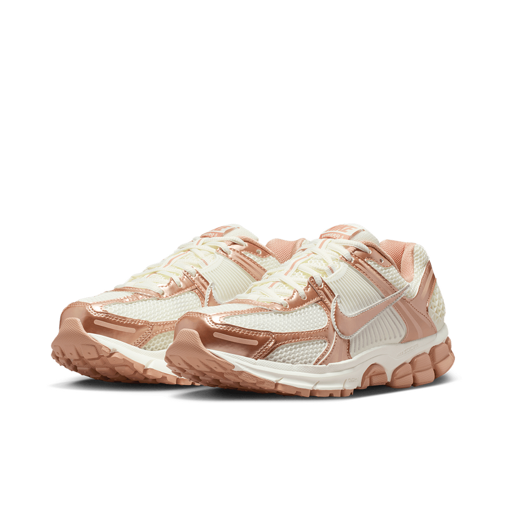 WOMEN'S ZOOM VOMERO 5 ROSE GOLD
