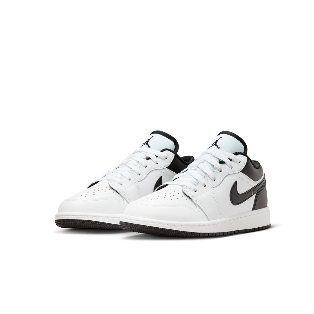 Jordan 1 low white and black 2025